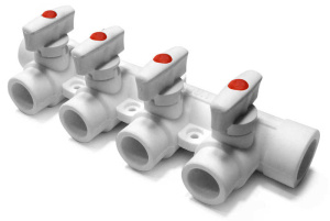 Коллектор РРR с шар. кранами 25*20 4 выхода PRO AQUA 62359