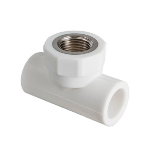 Тройник комбинированный вн.рез. 20*1/2" 62685